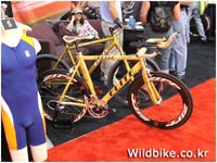 interbike106.jpg