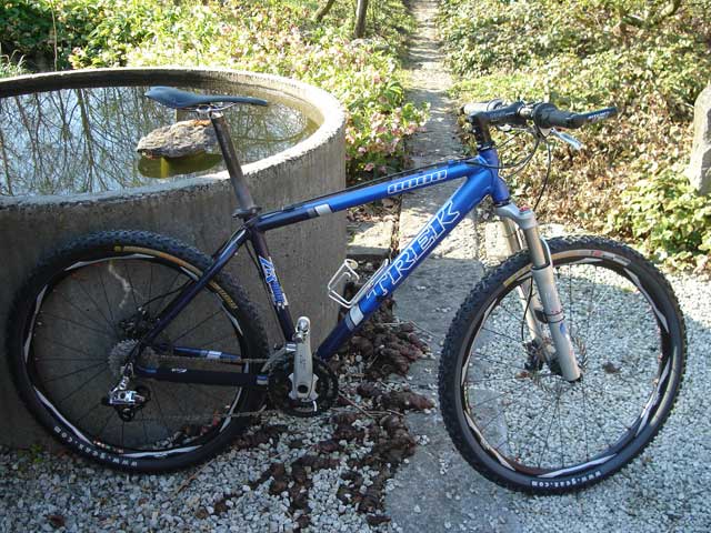 TREK_8000.jpg