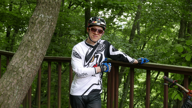 L1340773_640x360.jpg