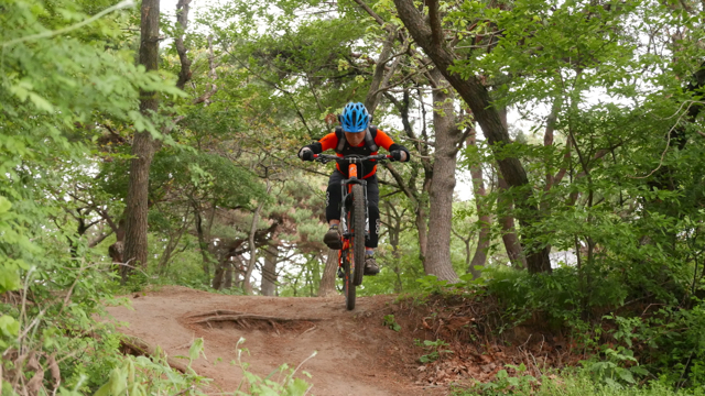 L1340779_640x360.jpg