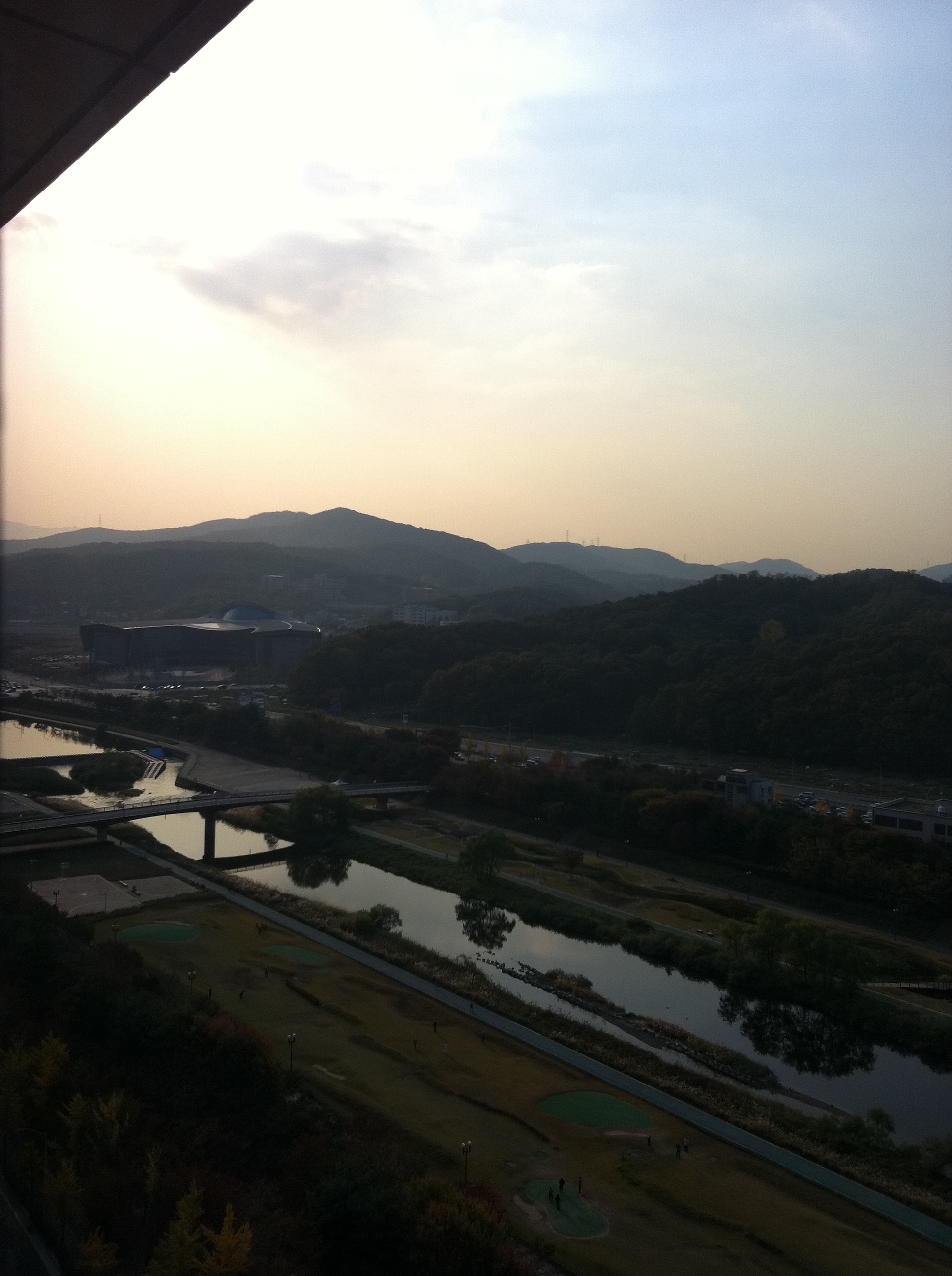 111028-삼실에서13층 005.jpg