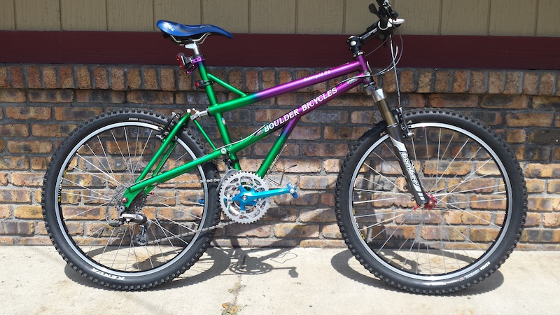 boulder cycles full suspension.jpg