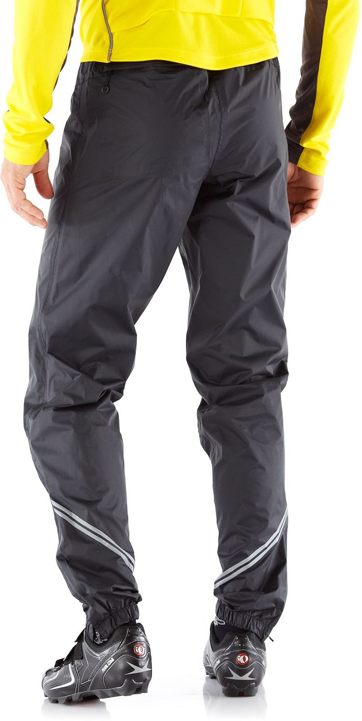 Castelli Pioggia Due Rain Bike Pants rear.jpg