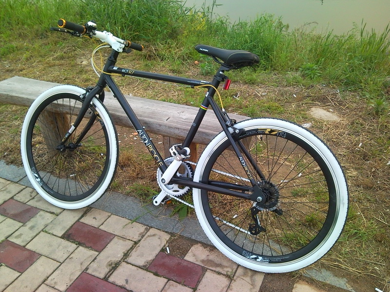 SNC00184_크기변경.jpg : 알톤 2011년식 R7 골드블랙 팝니다 서울 북부 / 의정부 직거래가능 SNC00184_크기변경.jpg : 알톤 2011년식 R7 골드블랙 팝니다 서울 북부 / 의정부 직거래가능