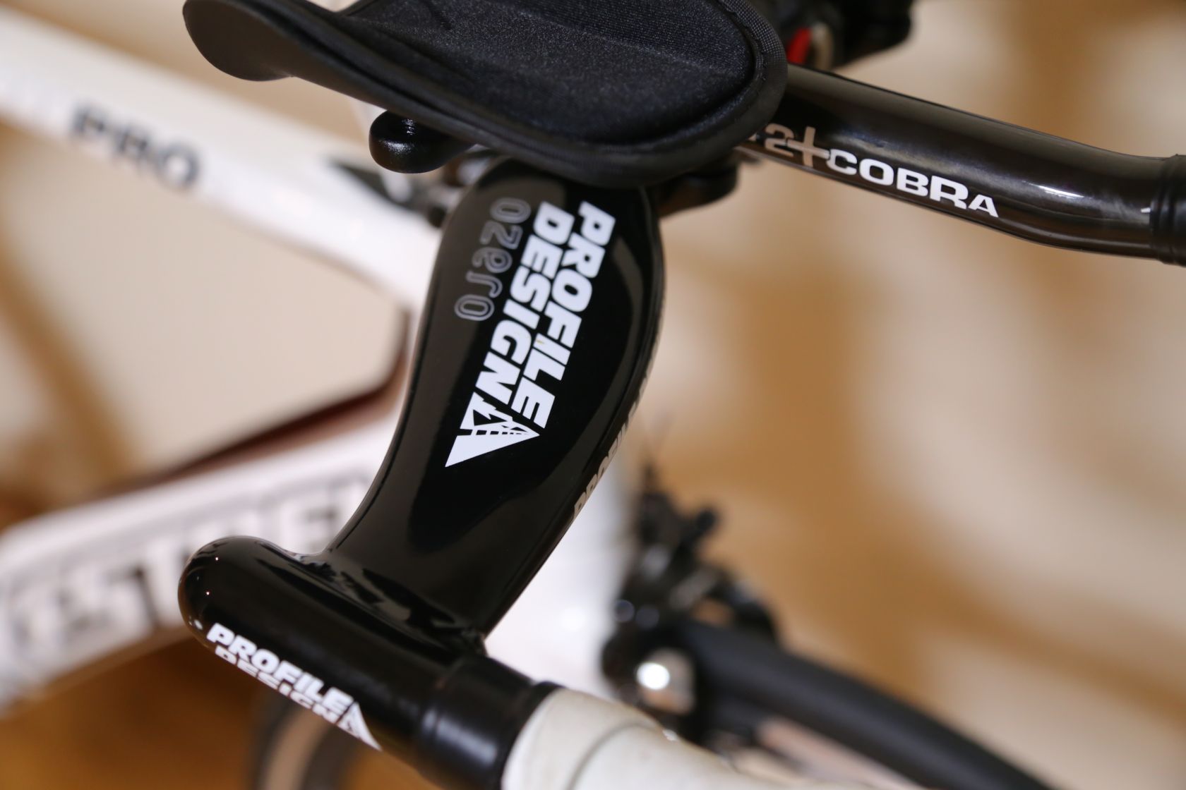 IMG_1591.JPG : ▒ 케스트렐 4000 SL 프로 울테그라 트라이애슬론 자전거 팝니다.