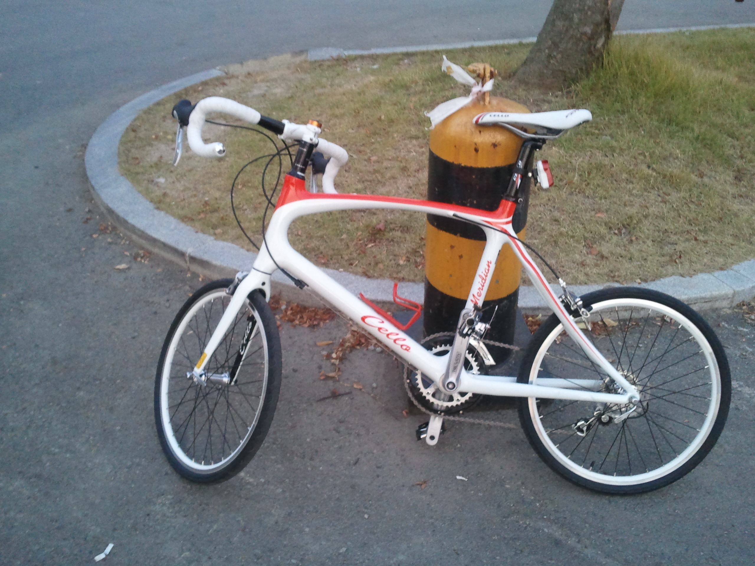 2011-10-08 18.03.18.jpg : 5km 탄 메르디안 75만원에 팝니다. 2011-10-08 18.03.18.jpg : 5km 탄 메르디안 75만원에 팝니다.