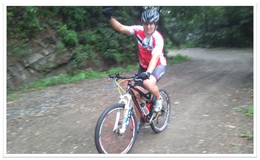 2011-07-24_17_56_00.jpg : 09년 스폐셜 라이즈 에픽 익스퍼트 풀샥 판매 2011-07-24_17_56_00.jpg : 09년 스폐셜 라이즈 에픽 익스퍼트 풀샥 판매